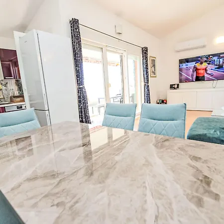 Edo By Interhome * Trogir
